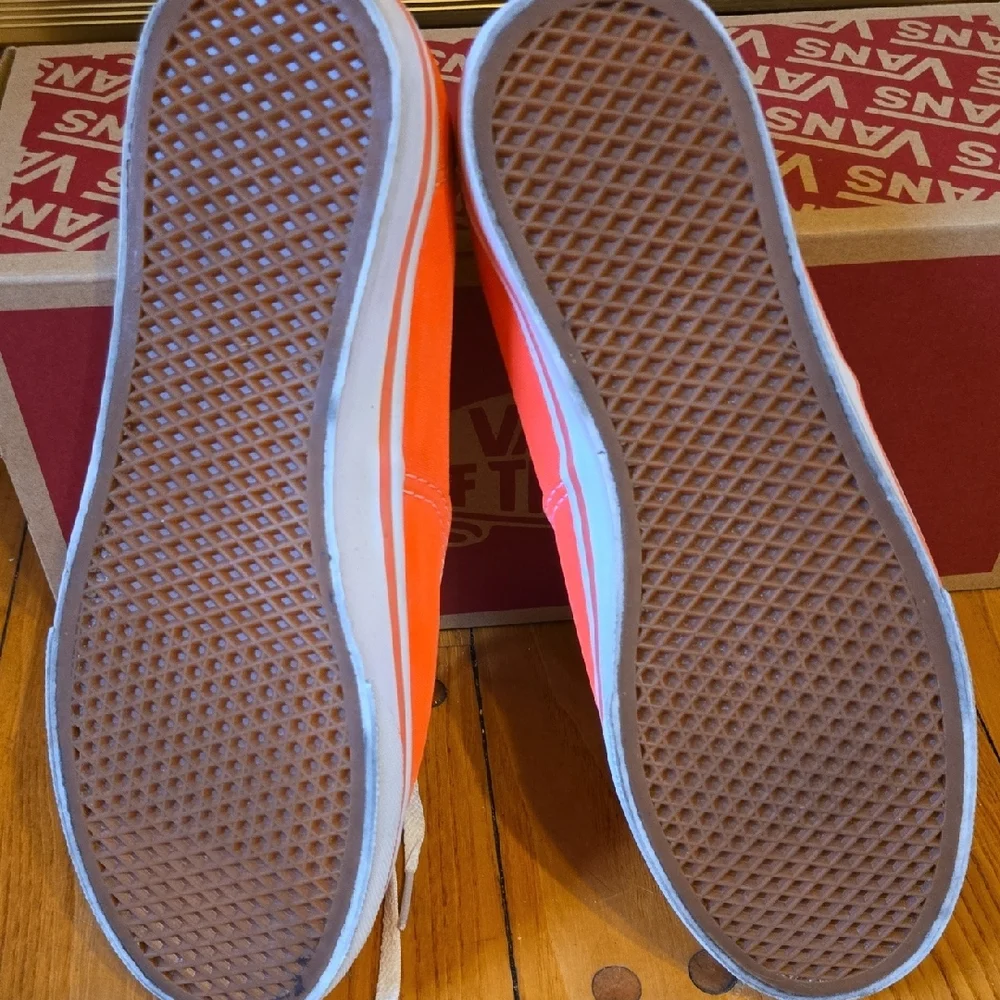 Vans Pink and White Canvas Sneakers - Picture 3 of 4